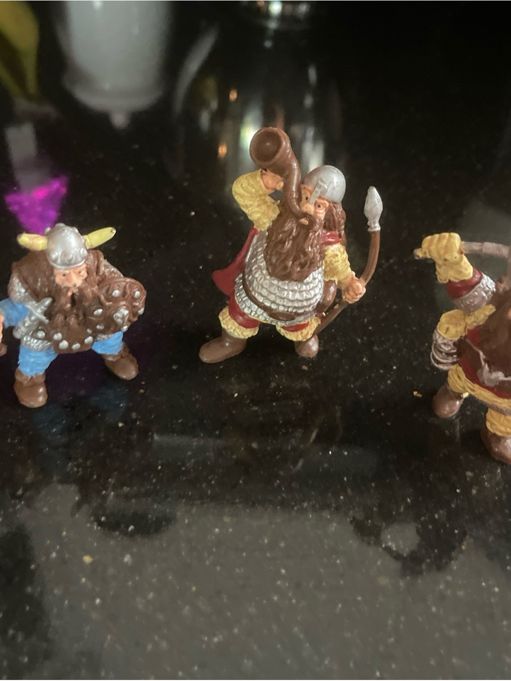 D&D Viking Warrior Mini Figure Toy Set - Brown & Yellow